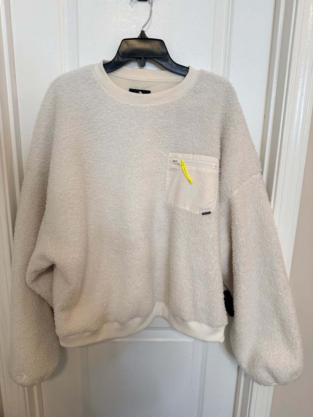 Women's Sherpa Crewneck Sweatshirt Size XL CONVERSE Cream